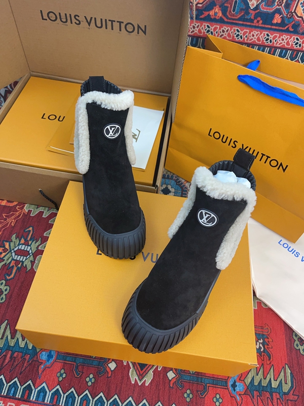 ルイヴィトン靴内部構造